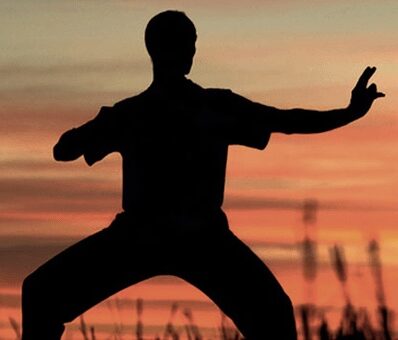 Qi Gong: 8 Silk Brocade: Shoot the Bow 1